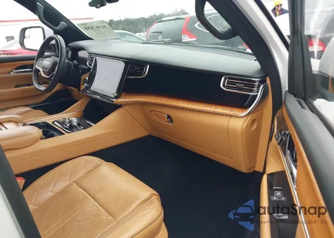 2022 Jeep Grand Wagoneer Series Iii from USA, damaged, VIN 1C4SJVGJ9NS106265